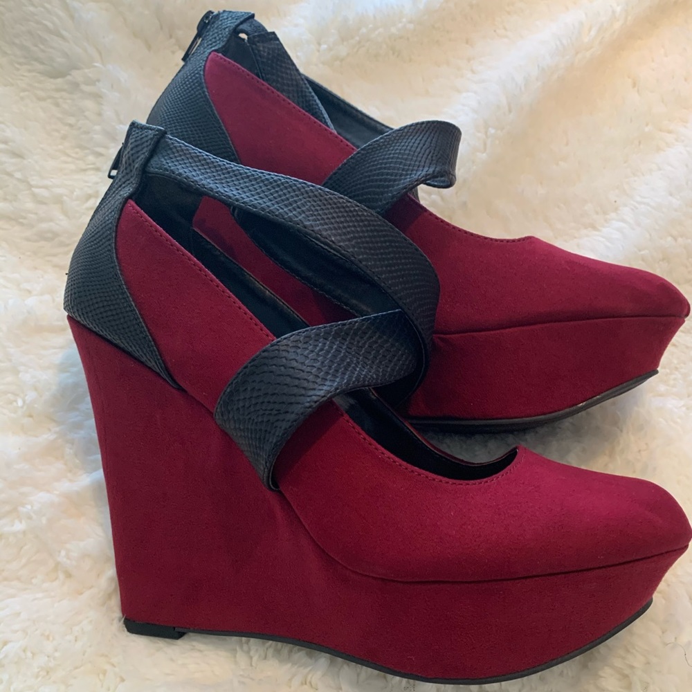 Charlotte Rusee Wedges
